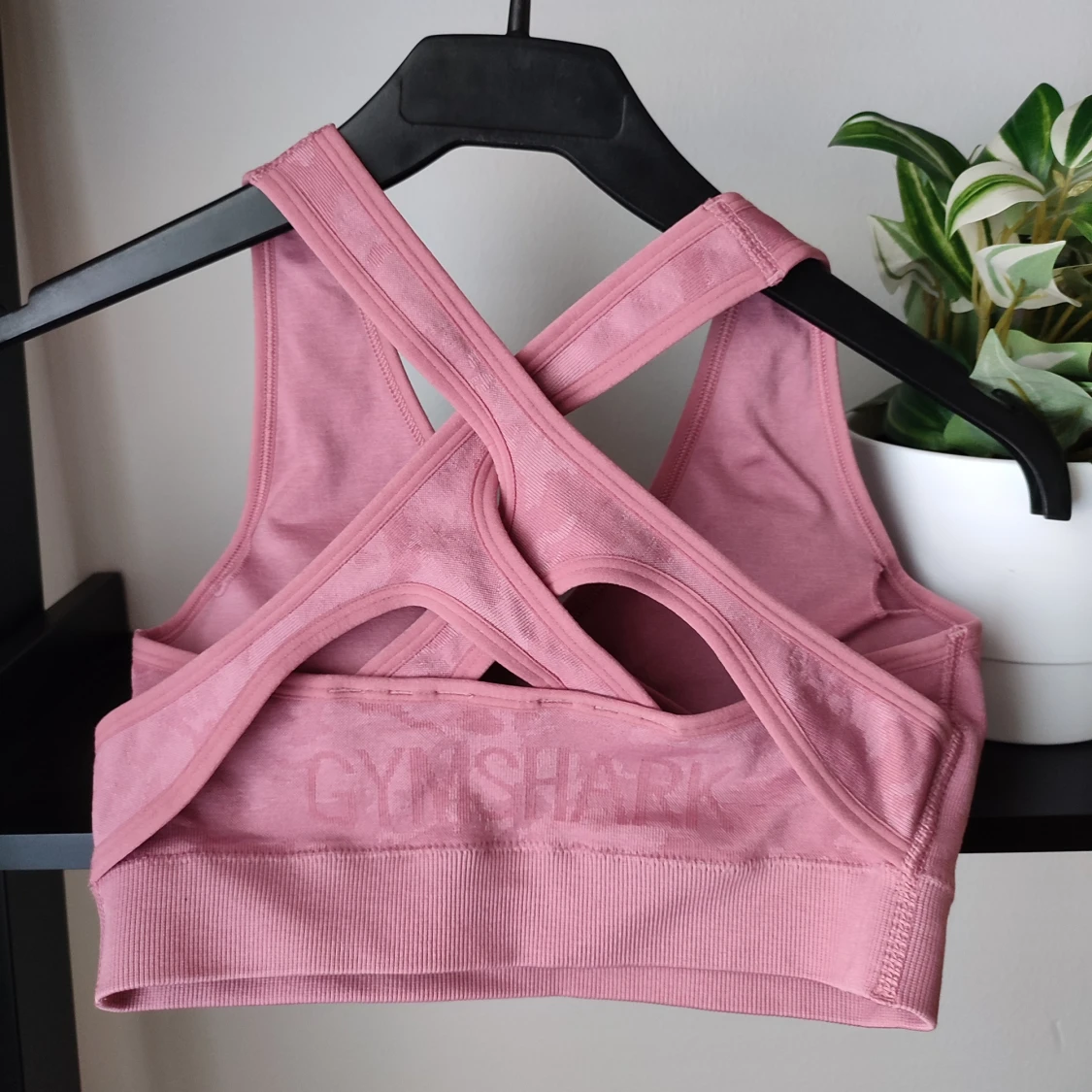 Fin rosa Gymshark sportbh i storlek S - 2