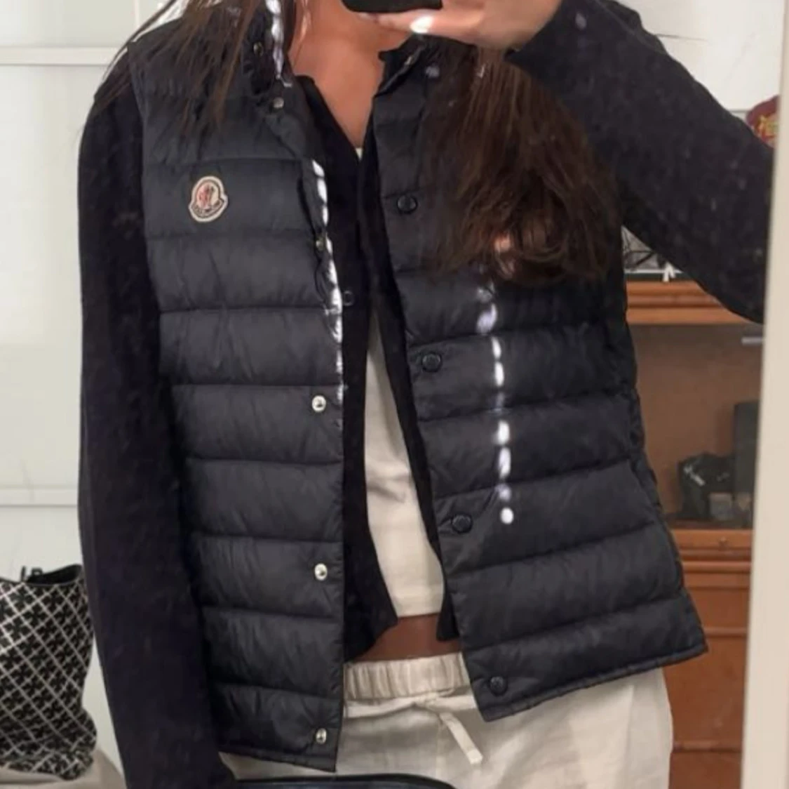 Mörkblå dunväst från Moncler