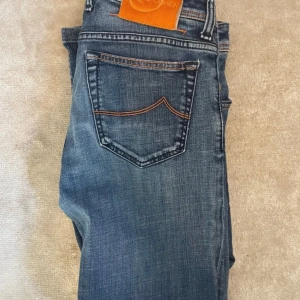 Jacob Cohen - Jacob Cohen Size-32 Nyskick