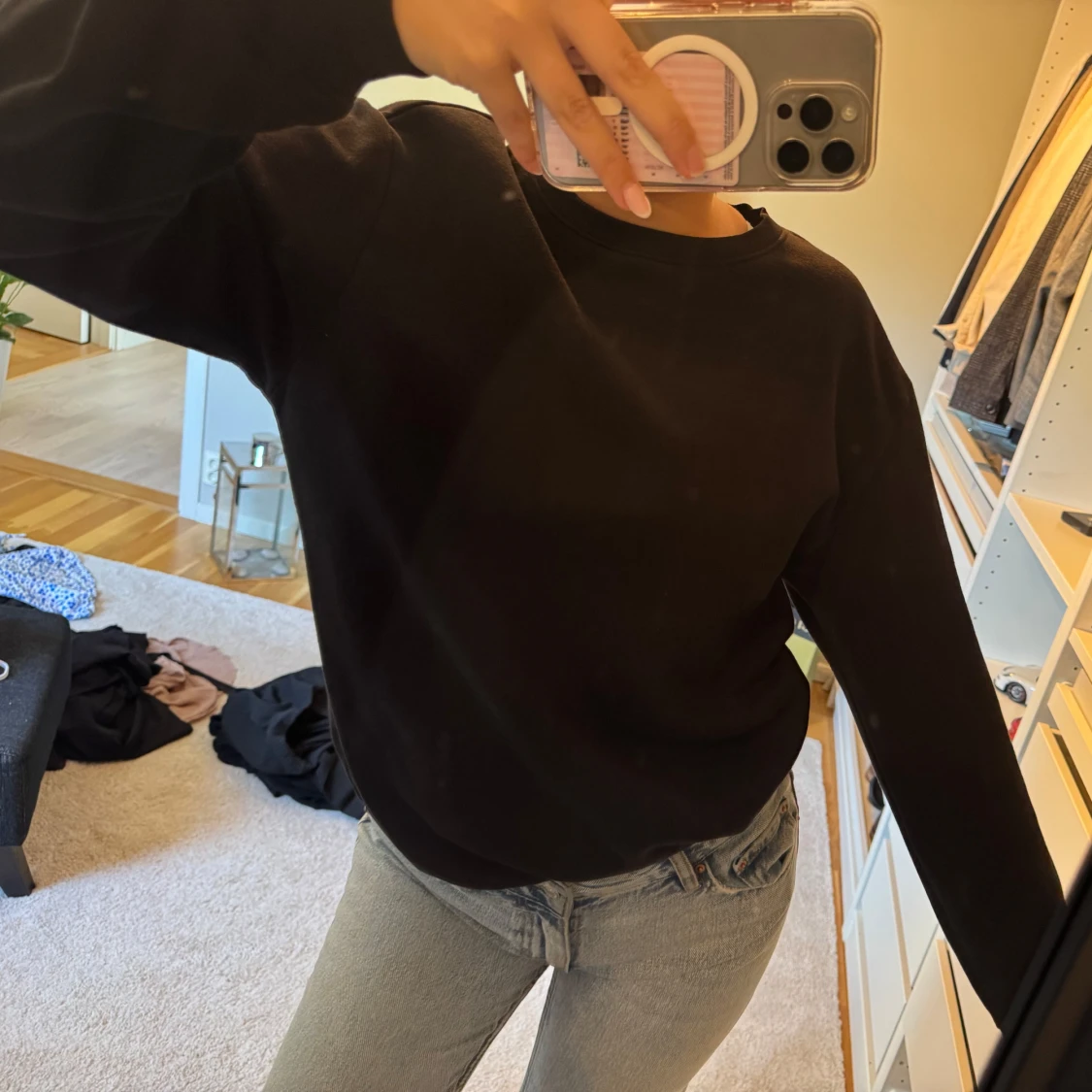 Svart basic sweatshirt