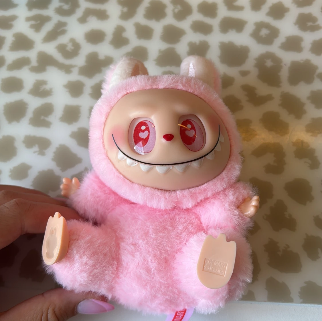 Lafufu Have a seat. Rosa 🩷