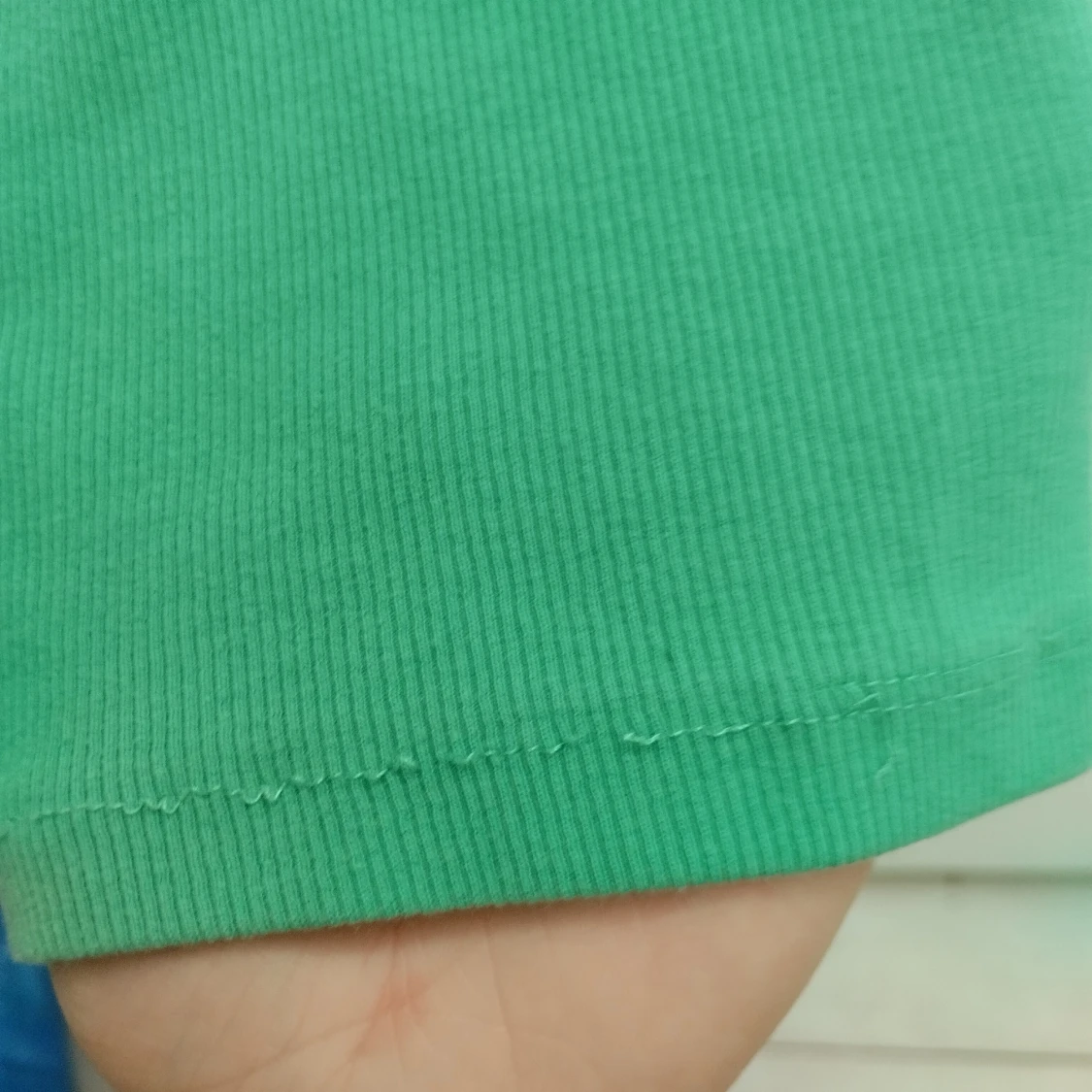 Grönt linne från H&M  - 3