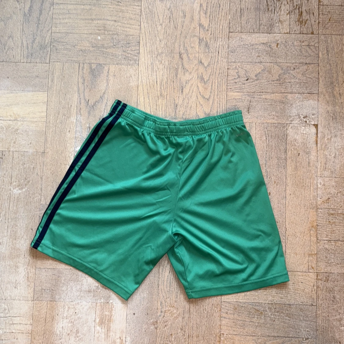 Real Madrid fotbollströja och shorts - 2