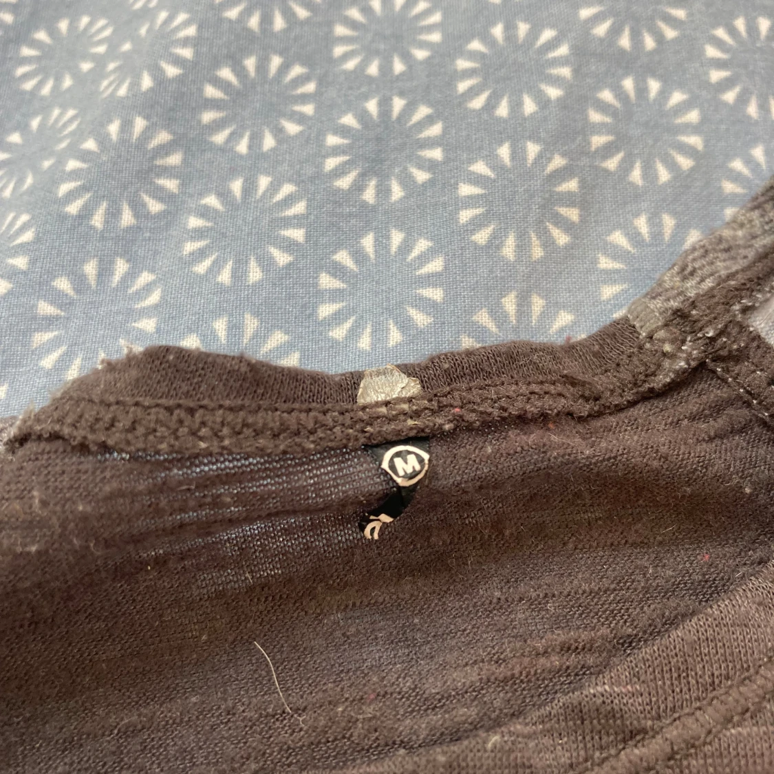 Brun långärmad tröja  - 1