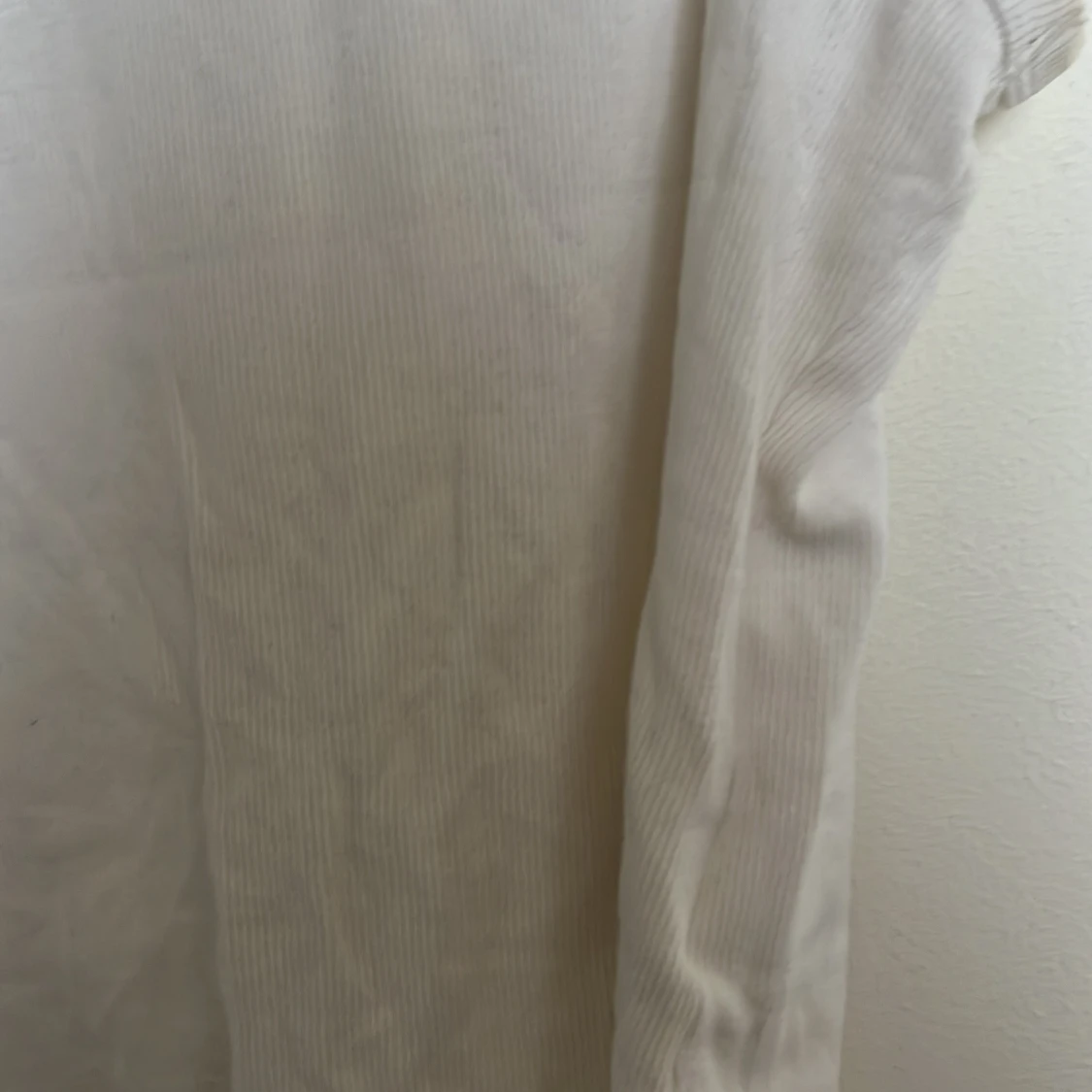 Vit ribbad linnetopp i bomull - 2