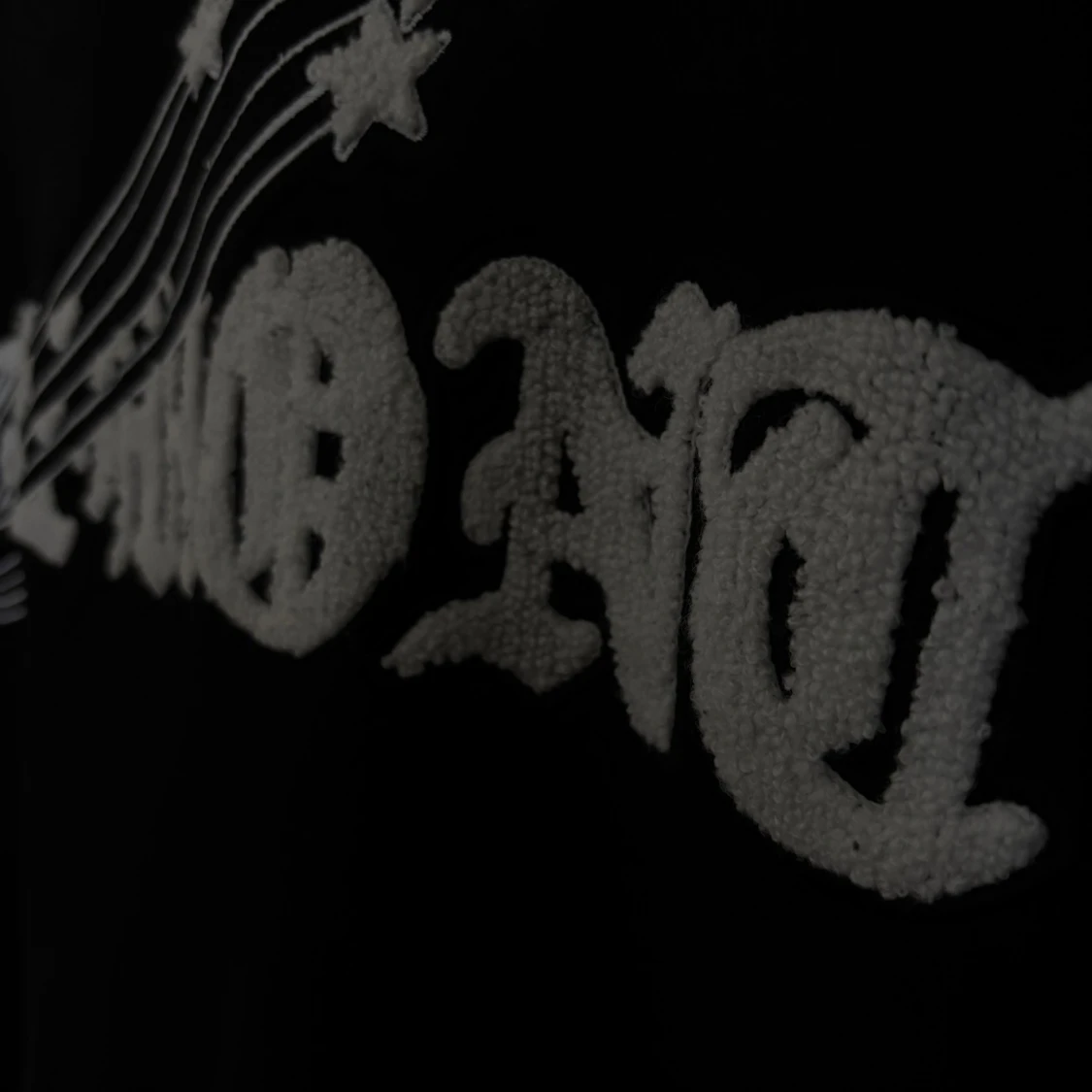 Svart hoodie från Demont med stjärnor - 1