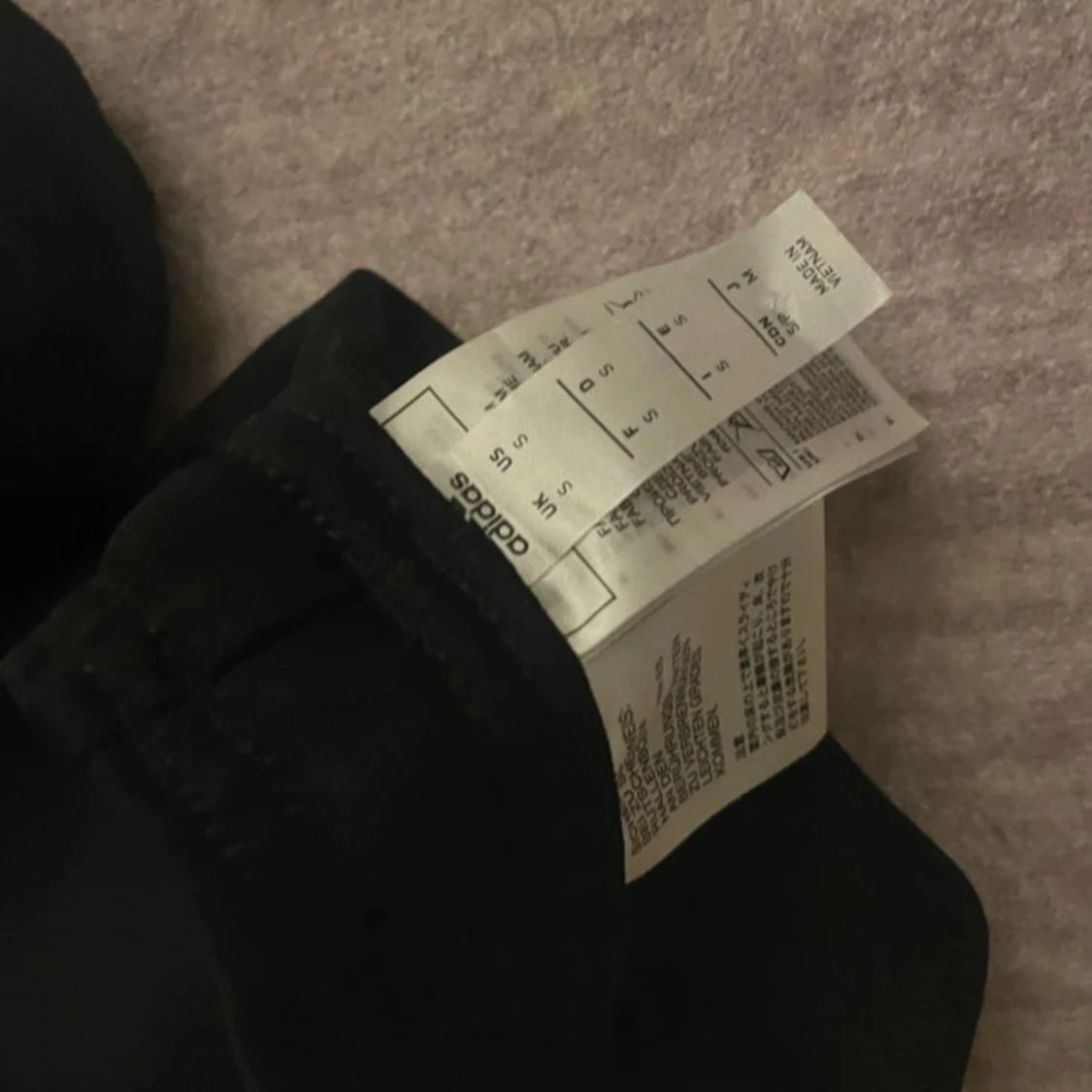 Svarta Adidas träningsbyxor S - 2