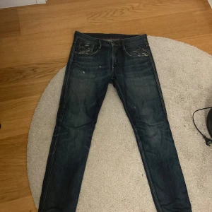 Replay jeans - Replay jeans, anväda några gånger. Storlek 32/34. Nypris runt 1499kr
