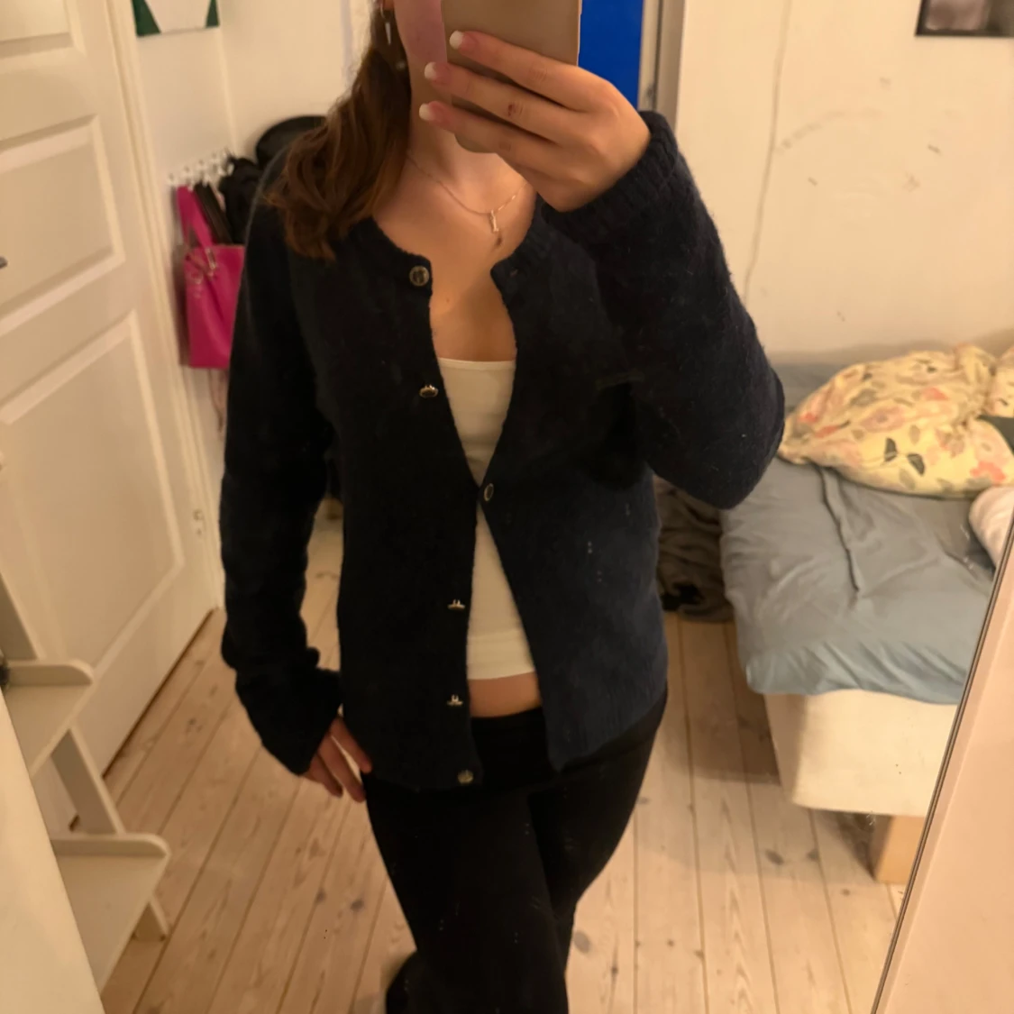 Mörkblå kofta från Holly & Whyte