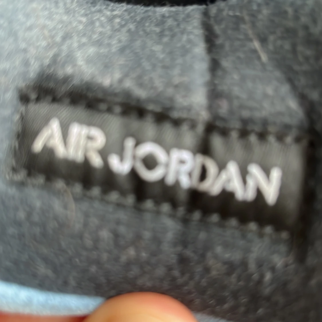 Nike air Jordan 4 university blue  - 4