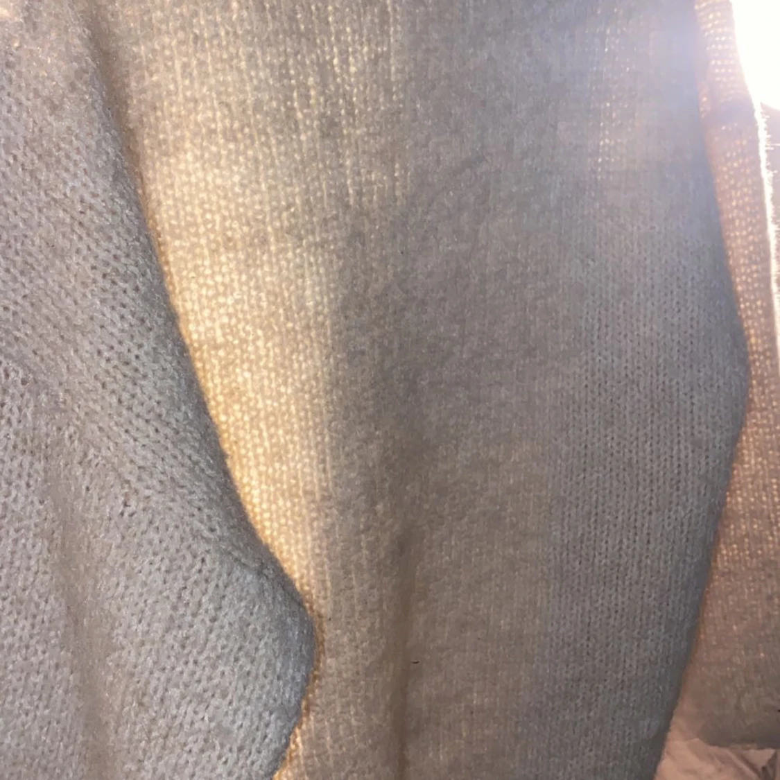 Beige stickad kofta från Lindex - 3