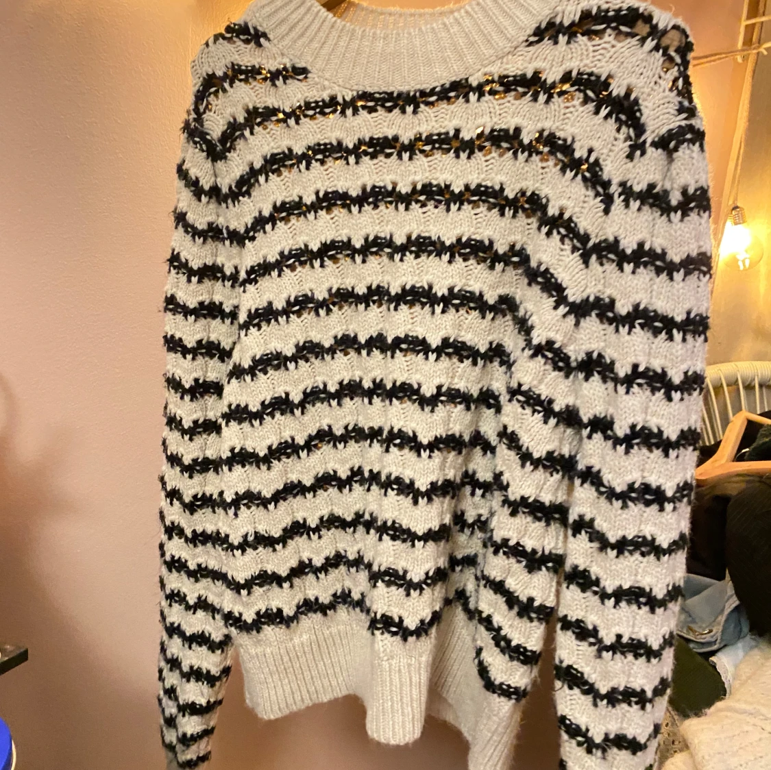 Randig stickad tröja från MNG - 1