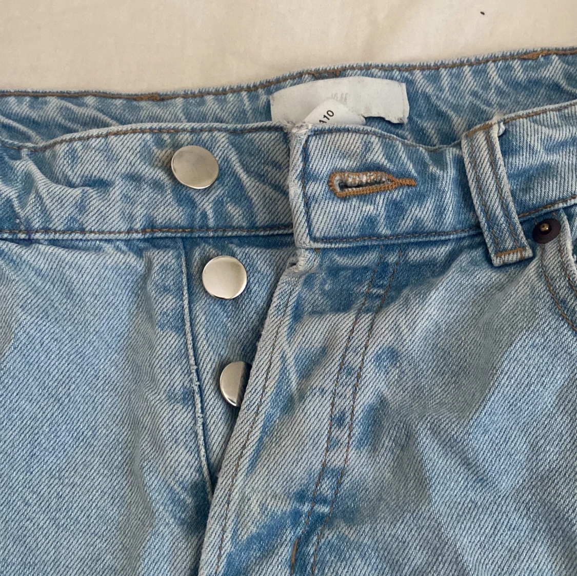 Ljusblå jeans med hög midja - 3