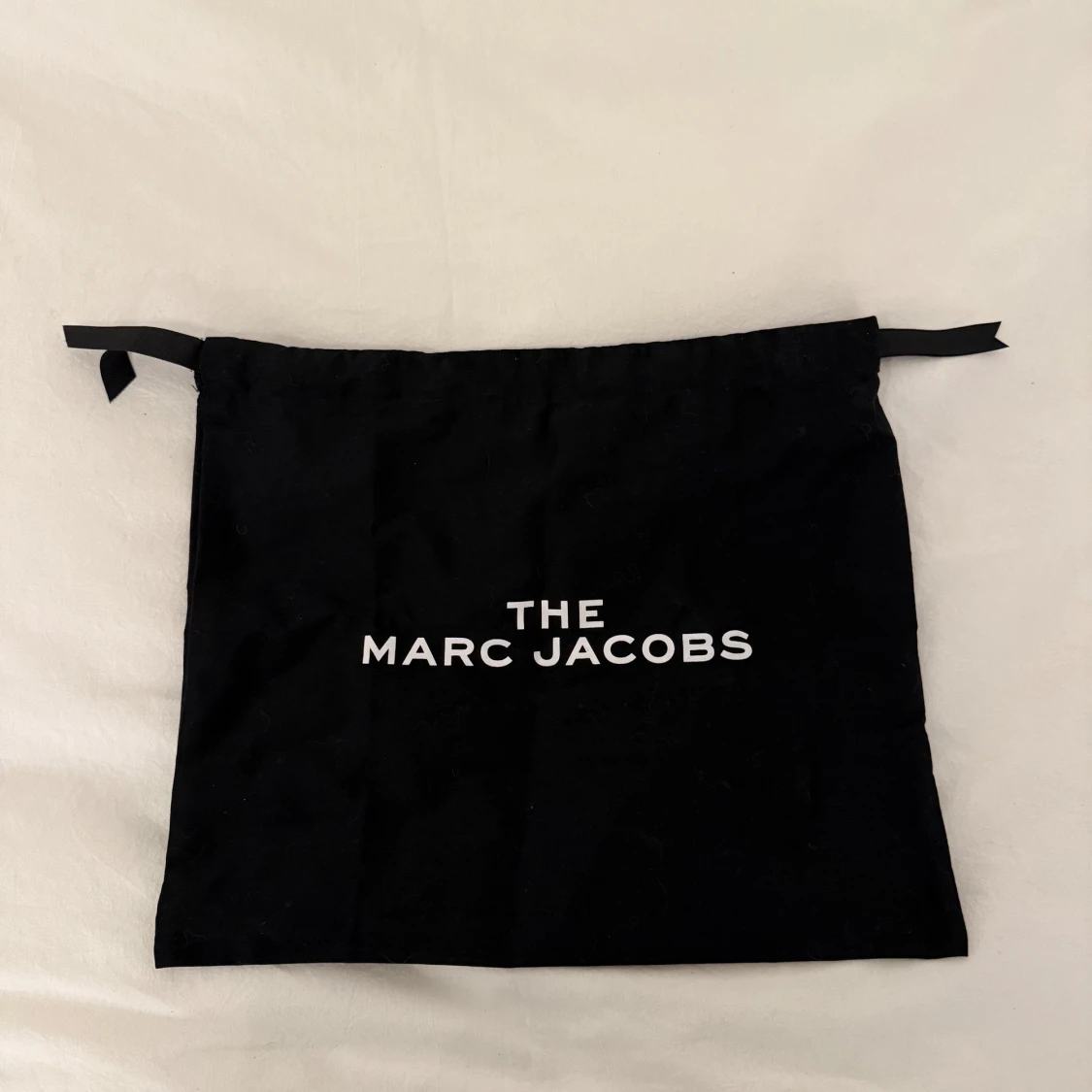 Svart axelväska från Marc Jacobs - 2