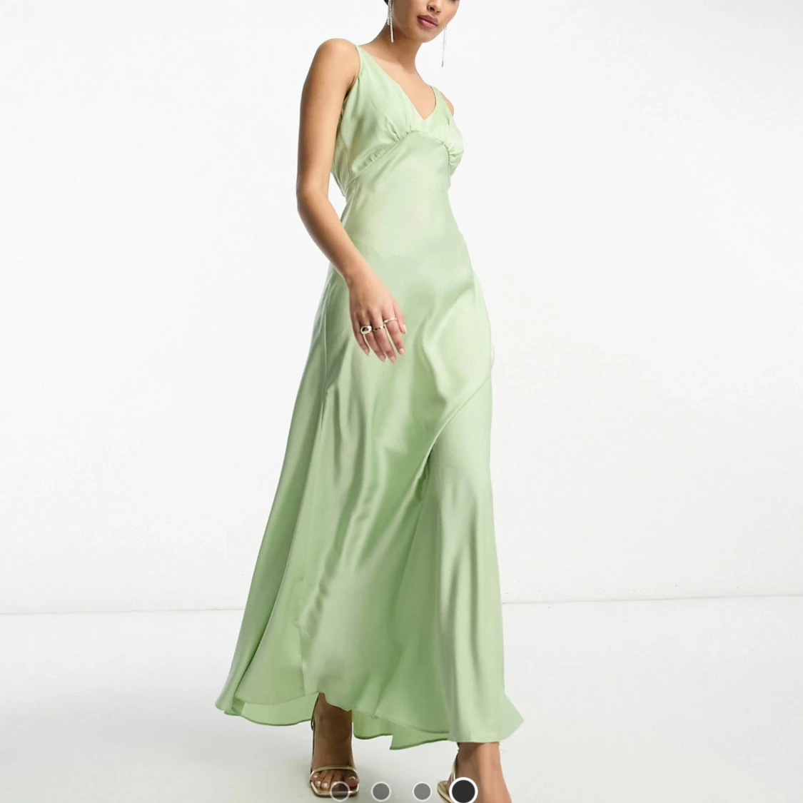 Balklänning grön från ASOS 