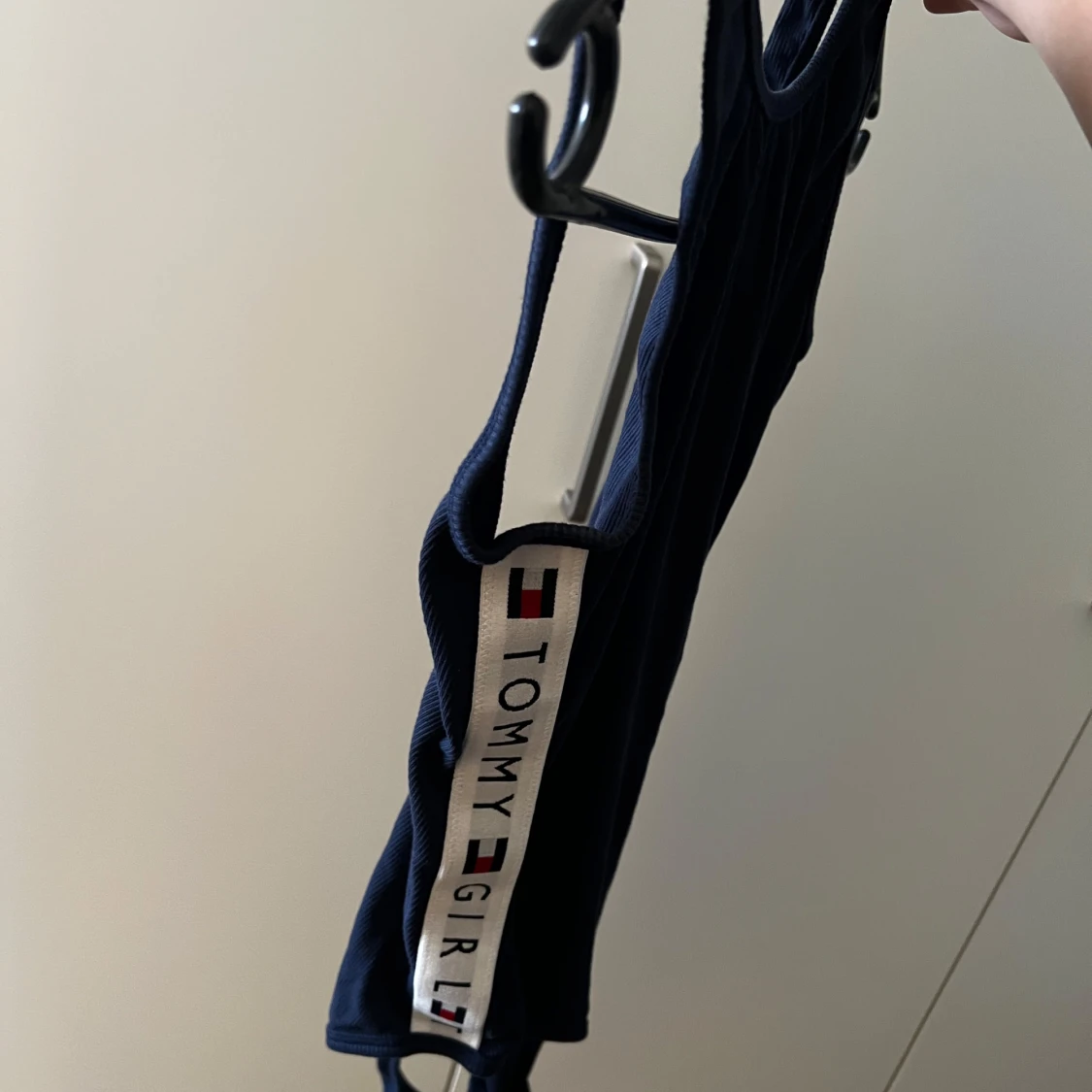 Mörkblå linnetopp från Tommy Hilfiger - 1