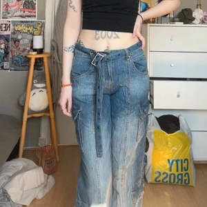 Jaded London Jeans - sparsamt använda, jag är 1,63cm.