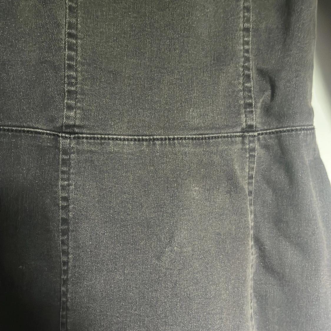 Svart kort klänning från Divided H&M - 2