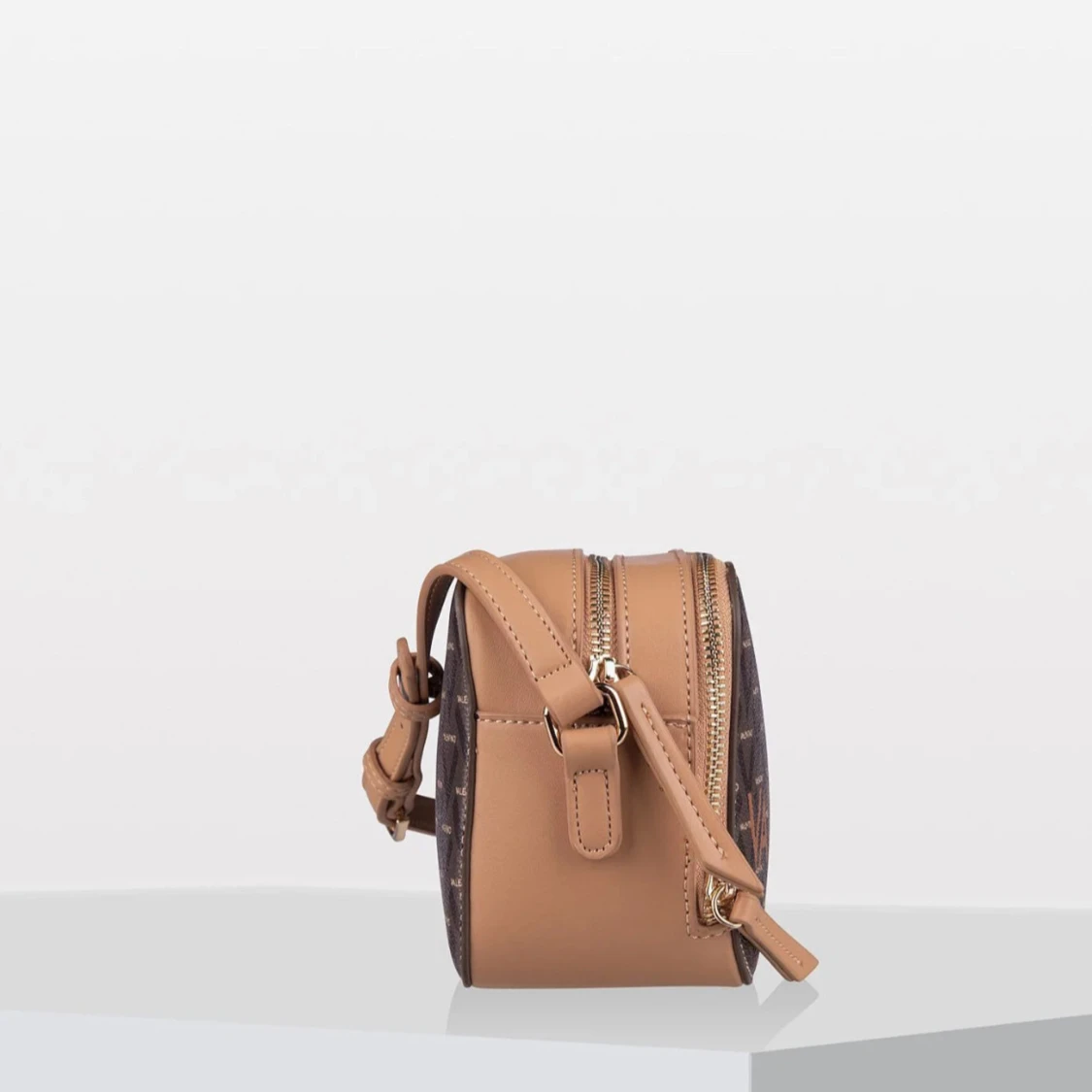 Brun axelremsväska från Valentino - 3