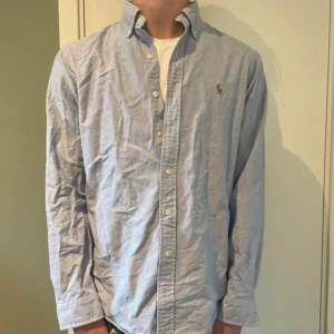 Ralph Lauren Skjorta - As snygg Ralph Lauren skjorta i ett gott skick, storlek S