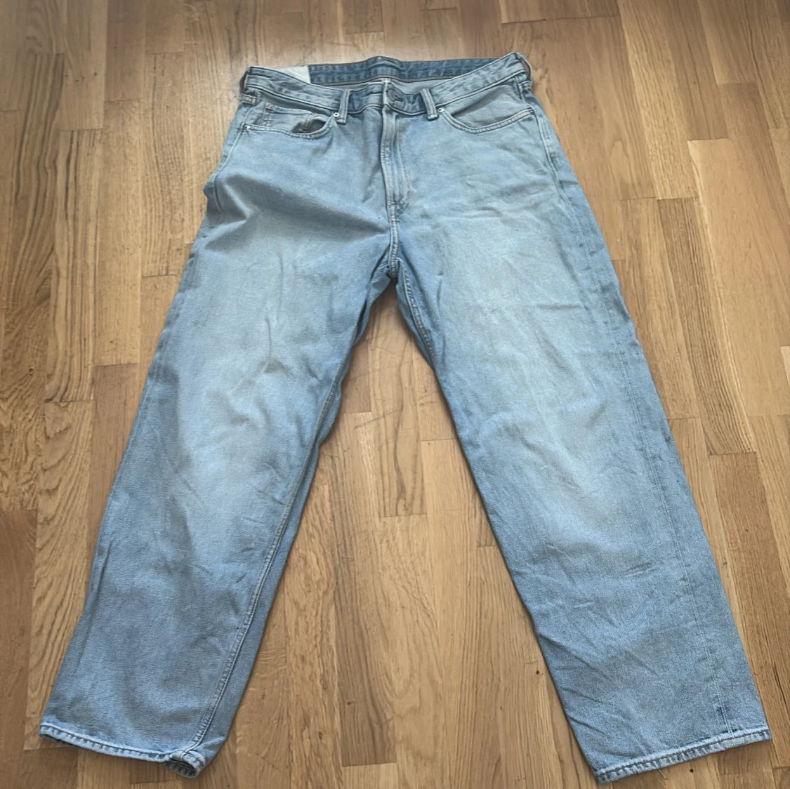 Ljusblå baggy loose jeans