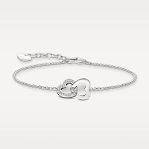 Hjärt armband av Thomas Sabo  - Säljer ett hjärtarmband som är helt nytt och som inte har används. Armbandet är även i äkta silver 