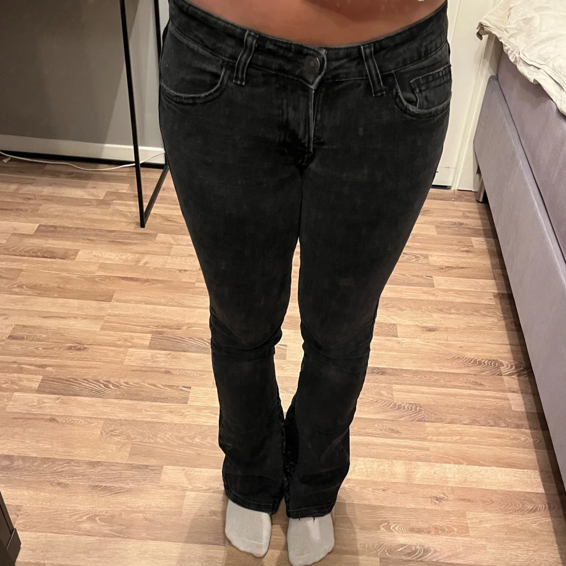 Lågmudjade bootcut jeans - 1
