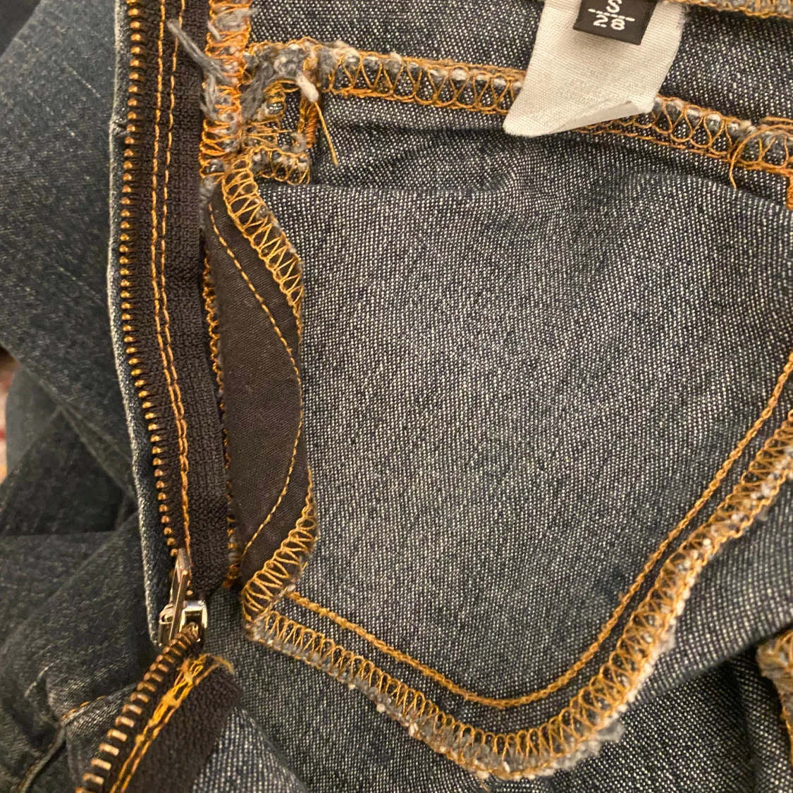Svarta bootcut jeans med dragkedja - 3