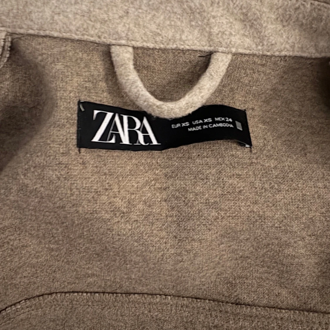 Beige jacka från Zara - 2