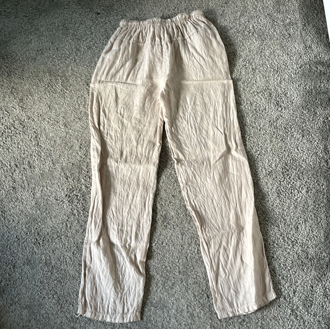 Beiga linnebyxor från Design by Si - 1