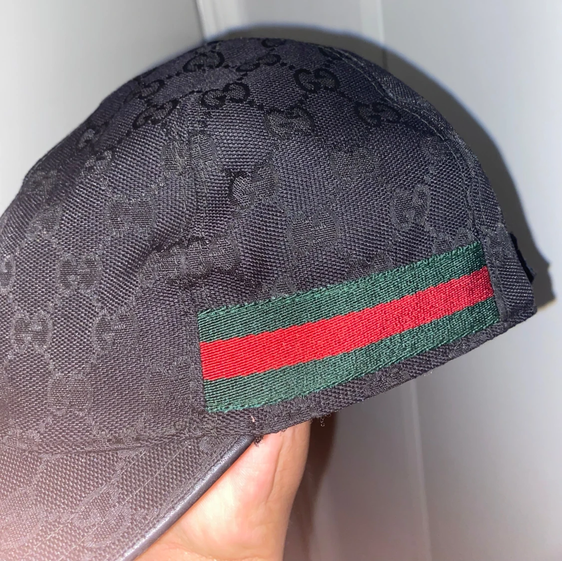 Äkta Svart Gucci keps  - 2