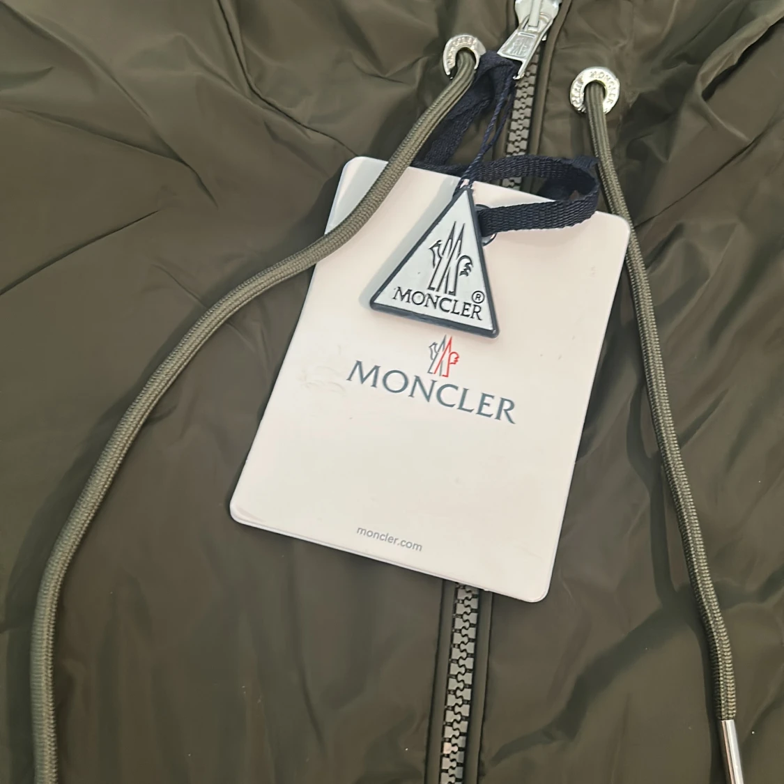 Moncler vindjacka grön  - 2