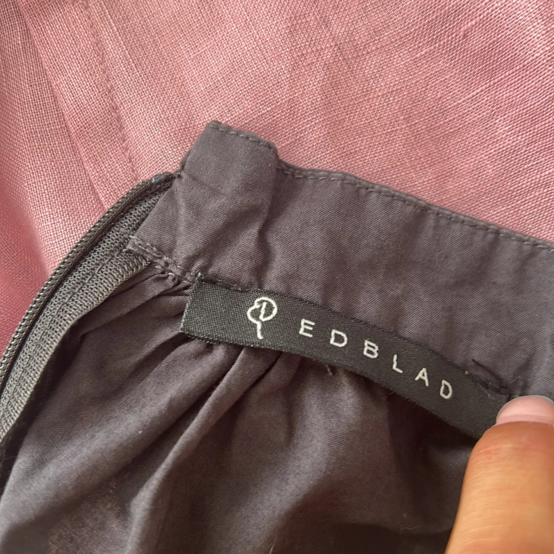 Svart ärmlös topp från Edblad - 1