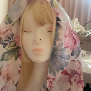 Floral Catholic Prayer Veil - Infinity veil  - Infinity veil, Catholic Prayer Veil, Floral. Handmade from thrifted material, 100% polyester. Please note that I am a beginner seamstress! 🫶