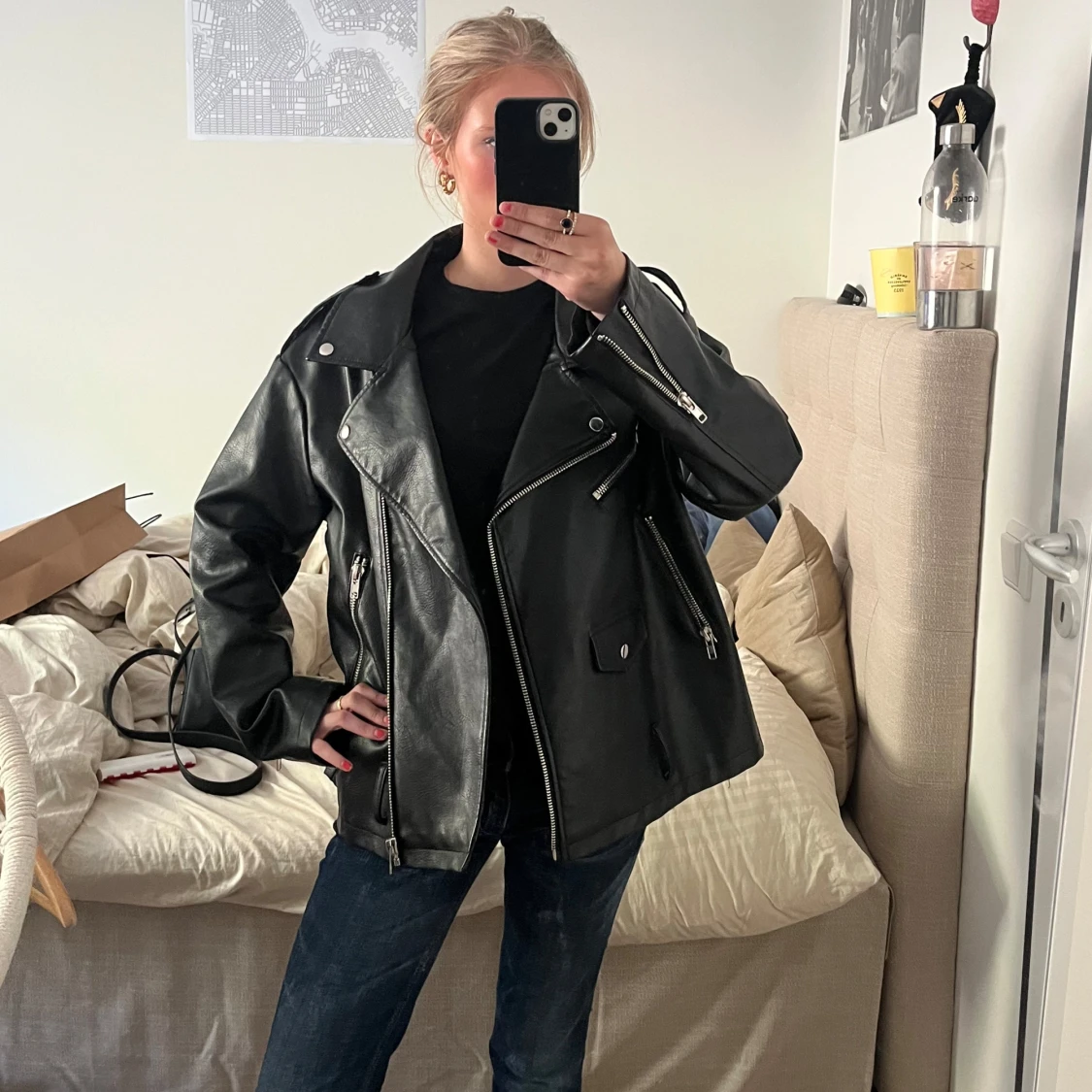 Skitsnygg skinnjacka  - 1