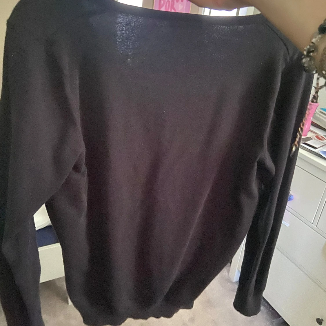 Svart v-ringad kofta från Camaieu - 1