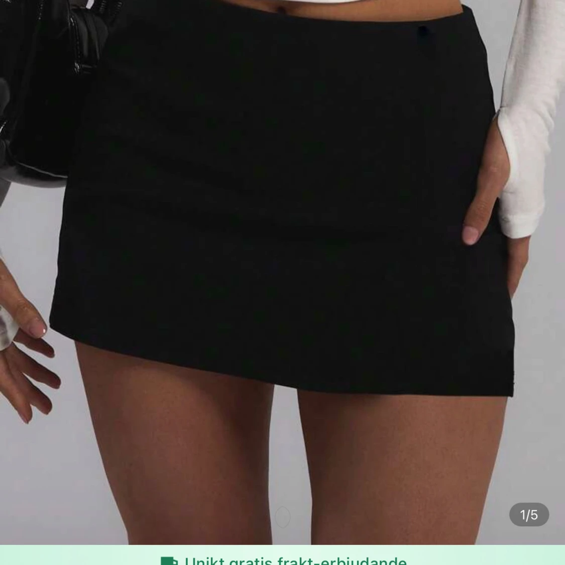 Svart minikjol