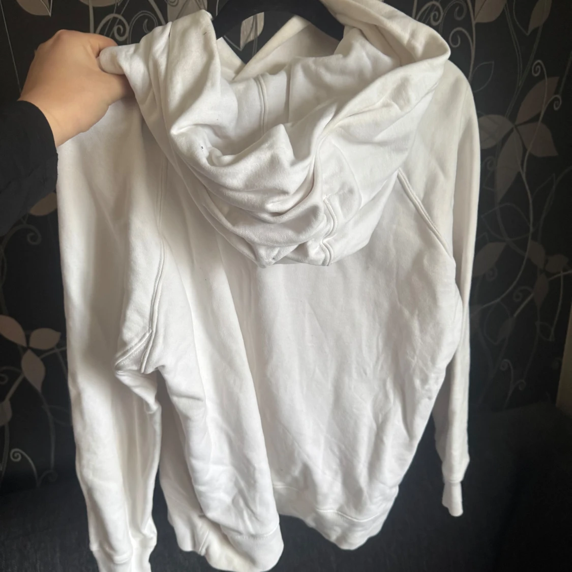 Vit hoodie från Levi's - 1