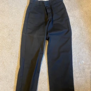 Dickies 875 Work Pants. Storlek 27/30 - Använda flertal gånger. 