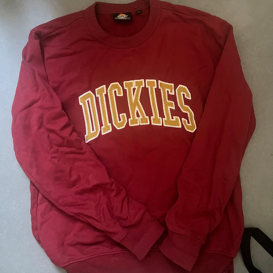 Röd sweatshirt från Dickies