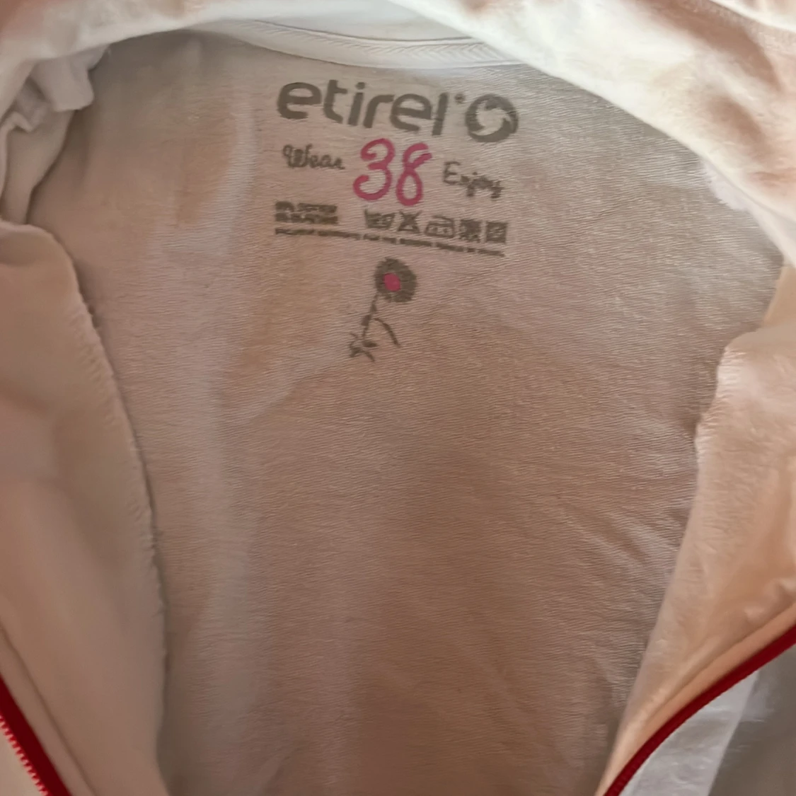 Vit tröja  från Etirel - 1