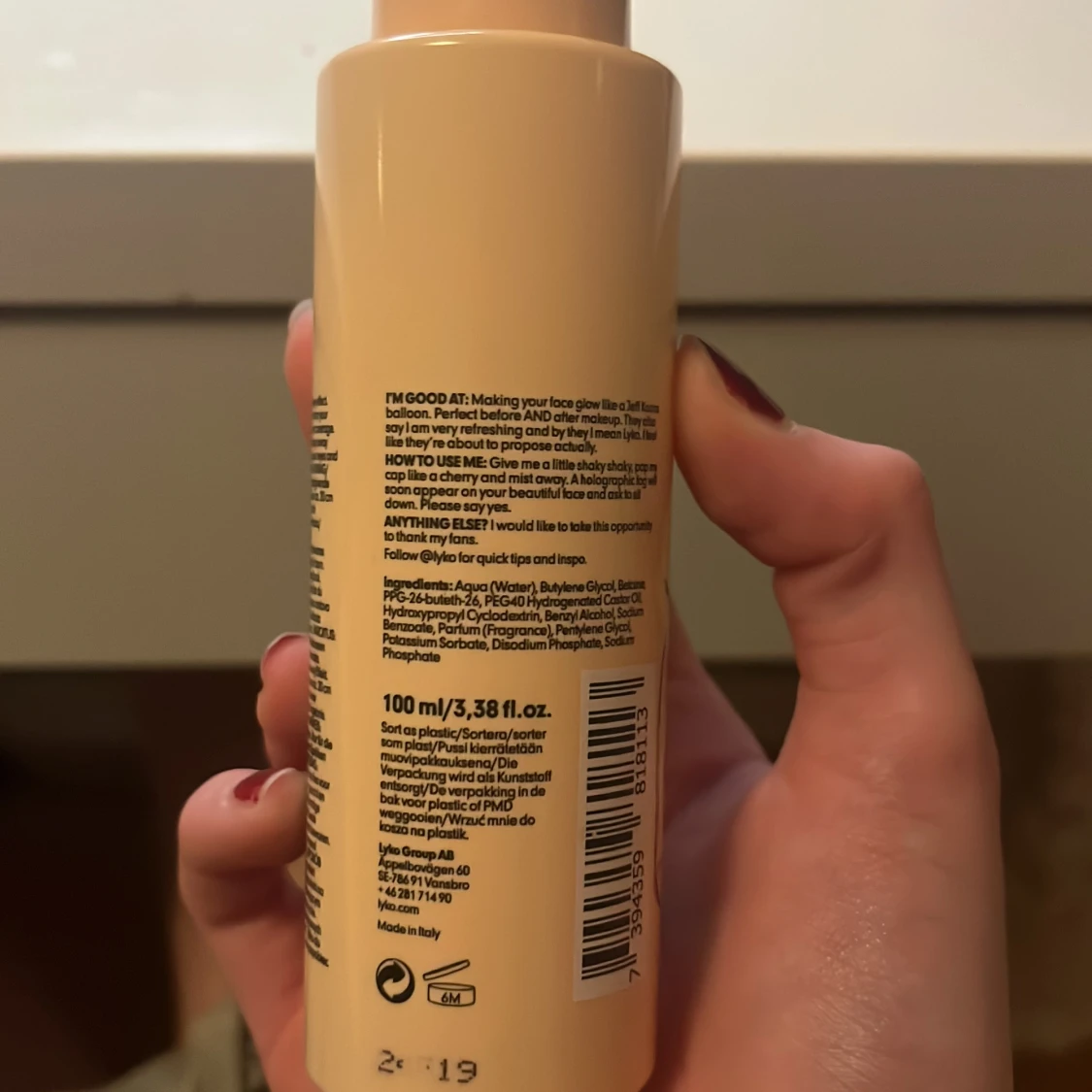 On The Glow Setting Spray från Lyko - 2