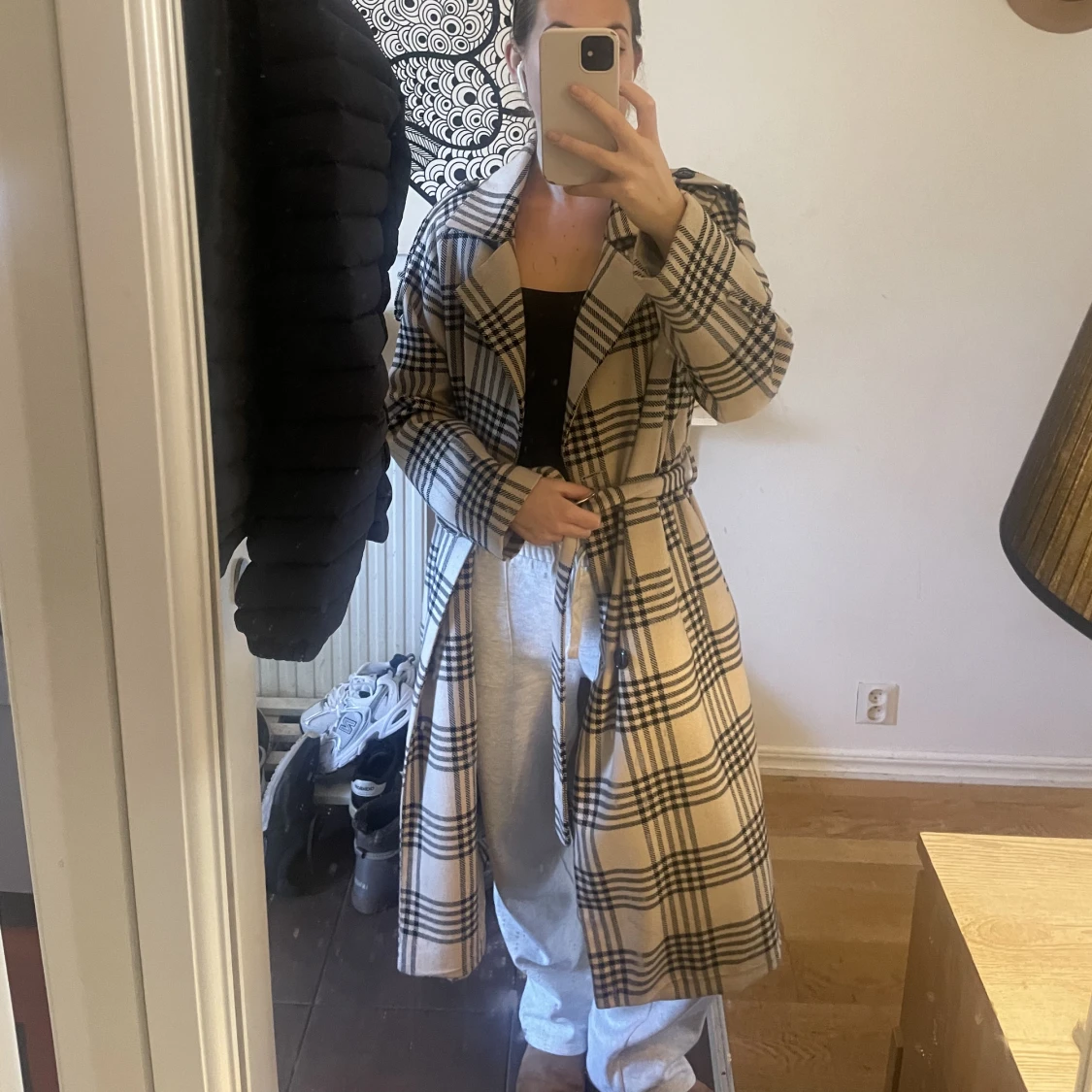 Trenchcoat från NA-KD  - 91