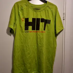 Cool härlig grön tränings t-shirt 