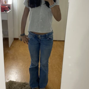 Lågmidjade byxor - Low waisted byxor från gina 💕 vill ej ha mer har inga defekter alls 💕original pris är 359?? 😊