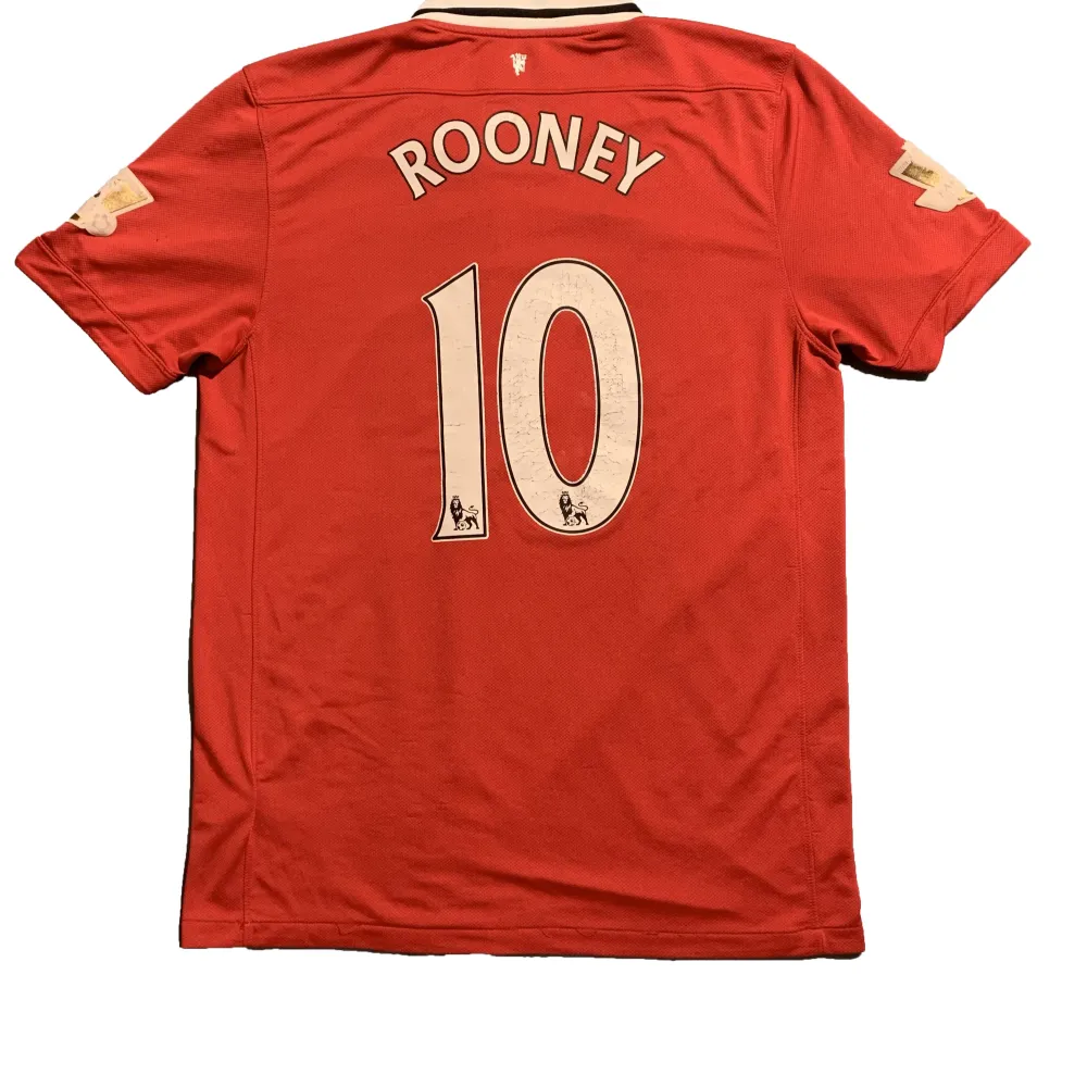 Storlek Large  Skick 6/10 Namn på ryggen Rooney. T-shirts.