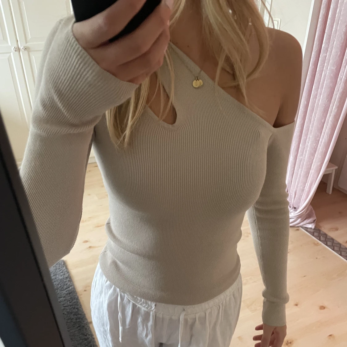 Beige fest topp - 90