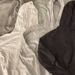 Säljer tre stycken hoodies från Cubus då det inte längre kommer till användning.  Skriv för mer info eller bilder ❤️