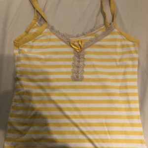 gulligt linne - jättegulligt linne som ej kommer till användning!💗