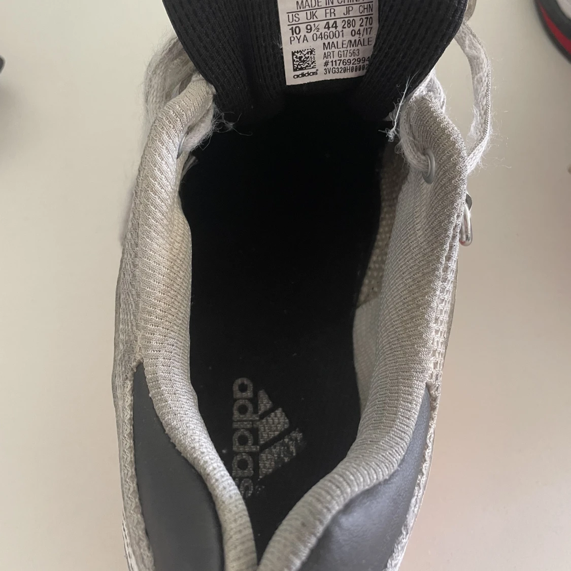 Tyngdlyftningsskor adidas storlek 44 - 90